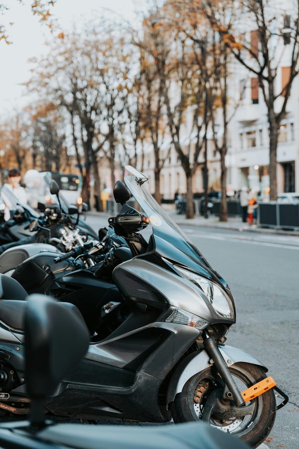 Votre guide pratique pour utiliser un taxi moto à Paris
